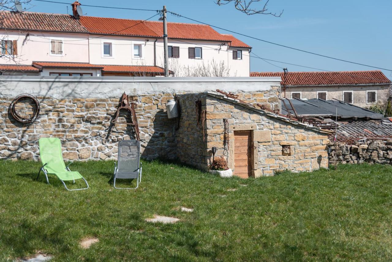 Hisa Kapis With Hot Tube Daire Koper Dış mekan fotoğraf