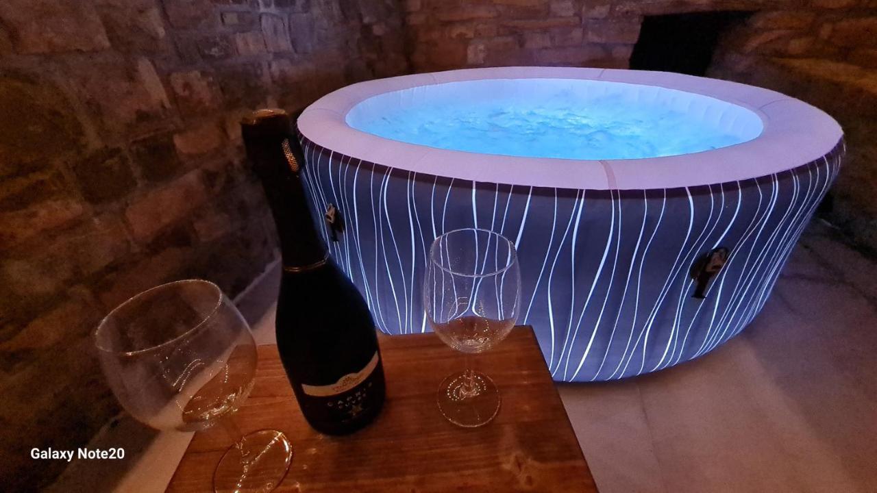 Hisa Kapis With Hot Tube Daire Koper Dış mekan fotoğraf